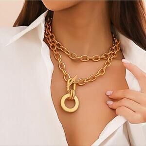 Gold Tone layered necklaces for women, delicate golden chain, layered golden Set